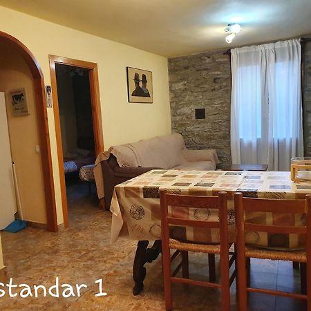 Apartaments Rurals XIX Queralbs Rum bild